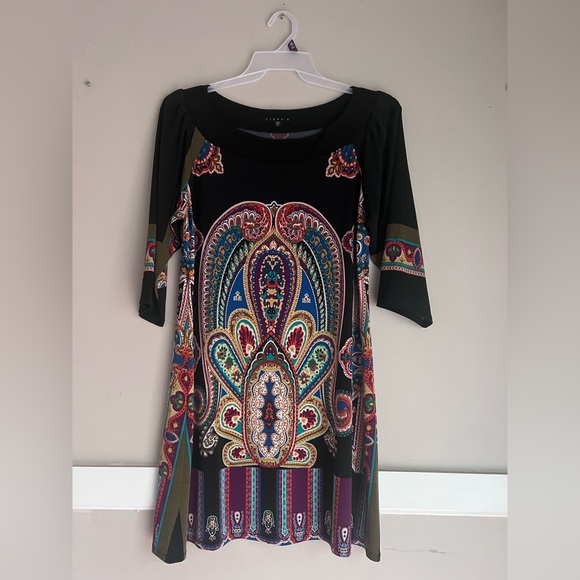 Tiana B. Black Dress with Vibrant Paisley Design Size XL - Picture 3 of 5
